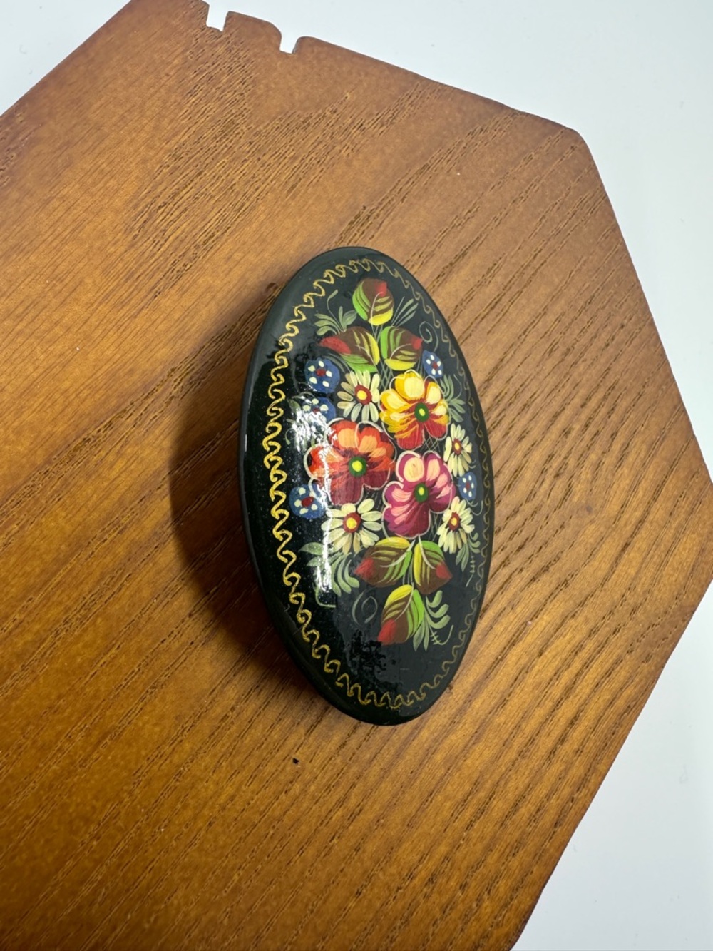 Hand-Painted Floral Oval Russian Brooch Pin - Black Lacquer, Multicolor Flowers